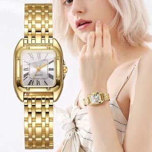 Panthere Gold Roman Numeral Quartz Watch